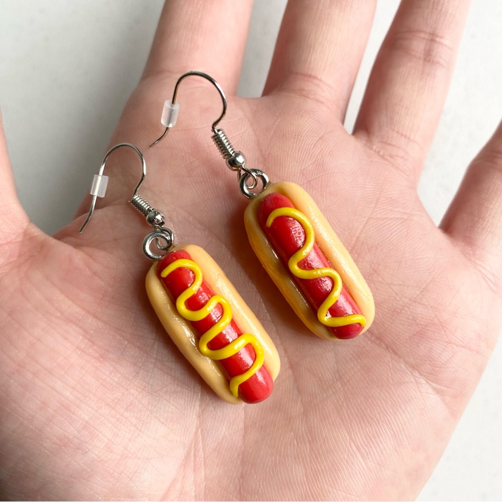 Handmade Hotdog Earrings 🌭 - Picture 6 of 6